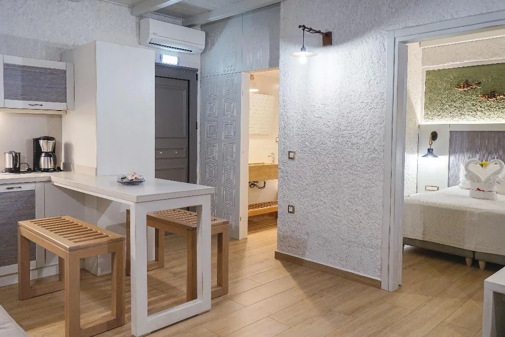 STUDIO DELUXE Room, Flamingos Hotel by GHH, Crete