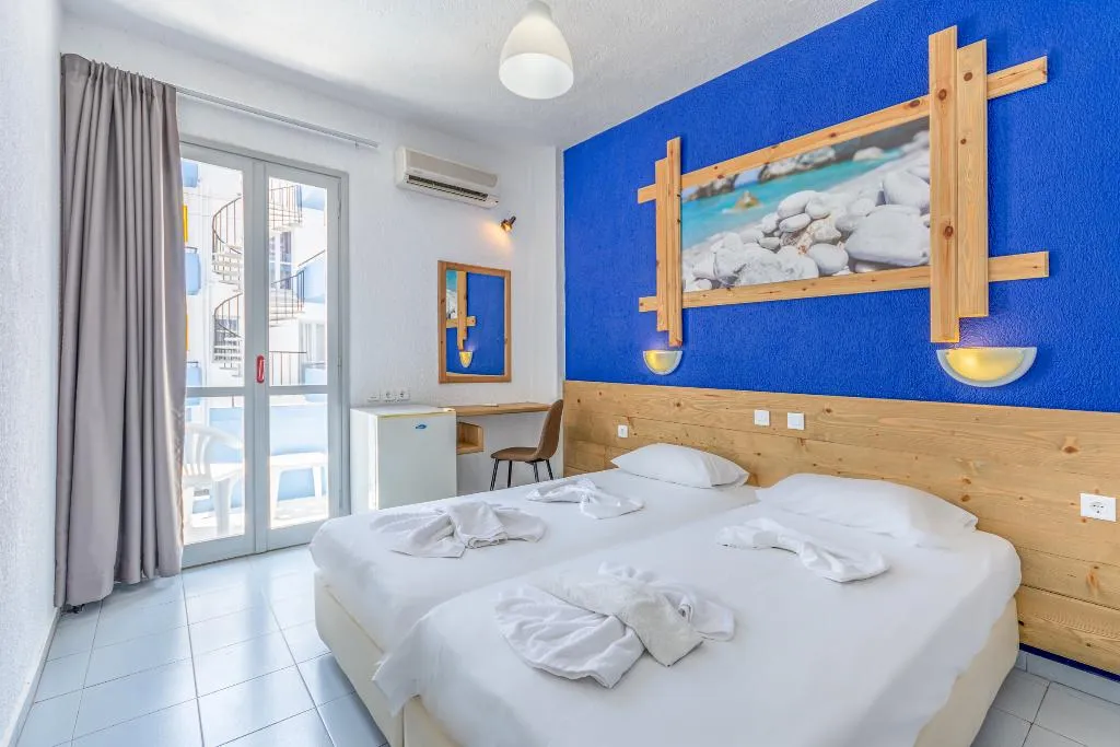 Double or Twin SUPERIOR Room, Simple Hotel Hersonissos Blue, Crete