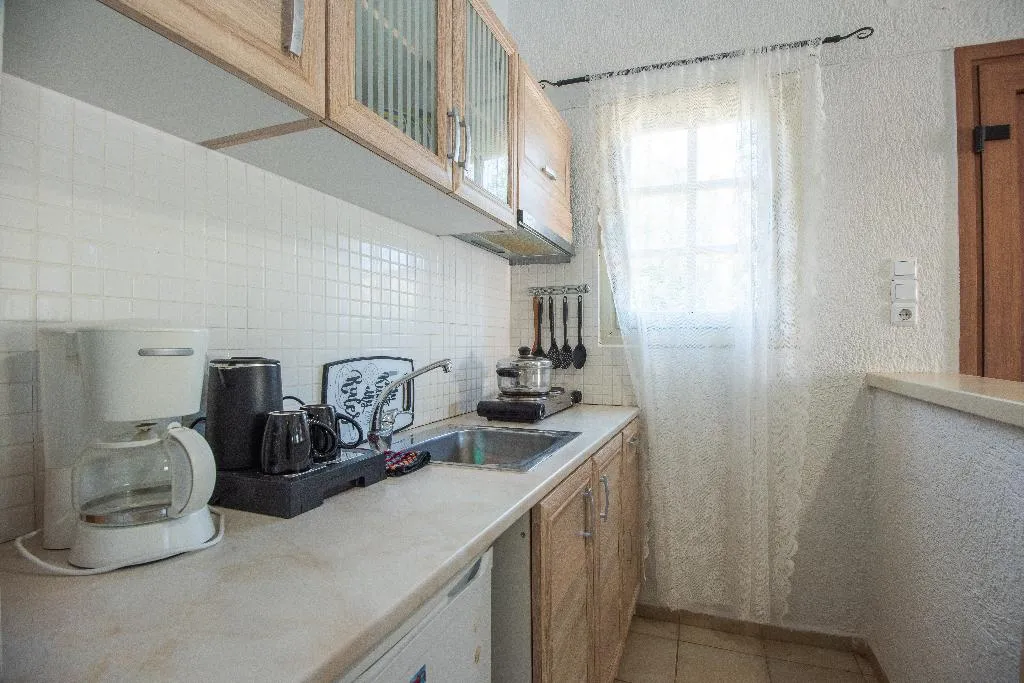 APARTMENT GARDEN VIEW Room, Athina Villas, Crete