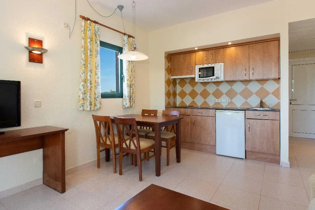 APARTMENT CAPACITY 4 Room, Valentin Son Bou, Menorca