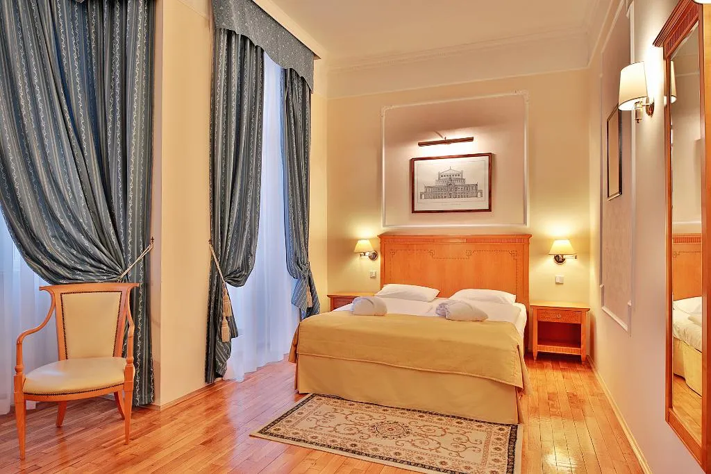 DOUBLE SUPERIOR Room, Belvedere Wellness Hotel Marianske Lazne, Prague