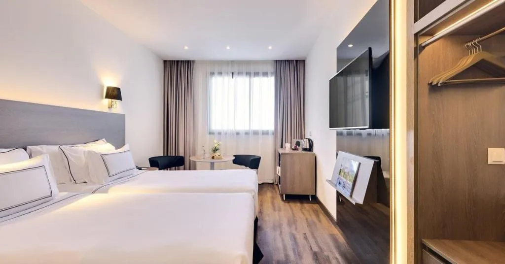 Room, Melia Madrid Serrano, Madrid