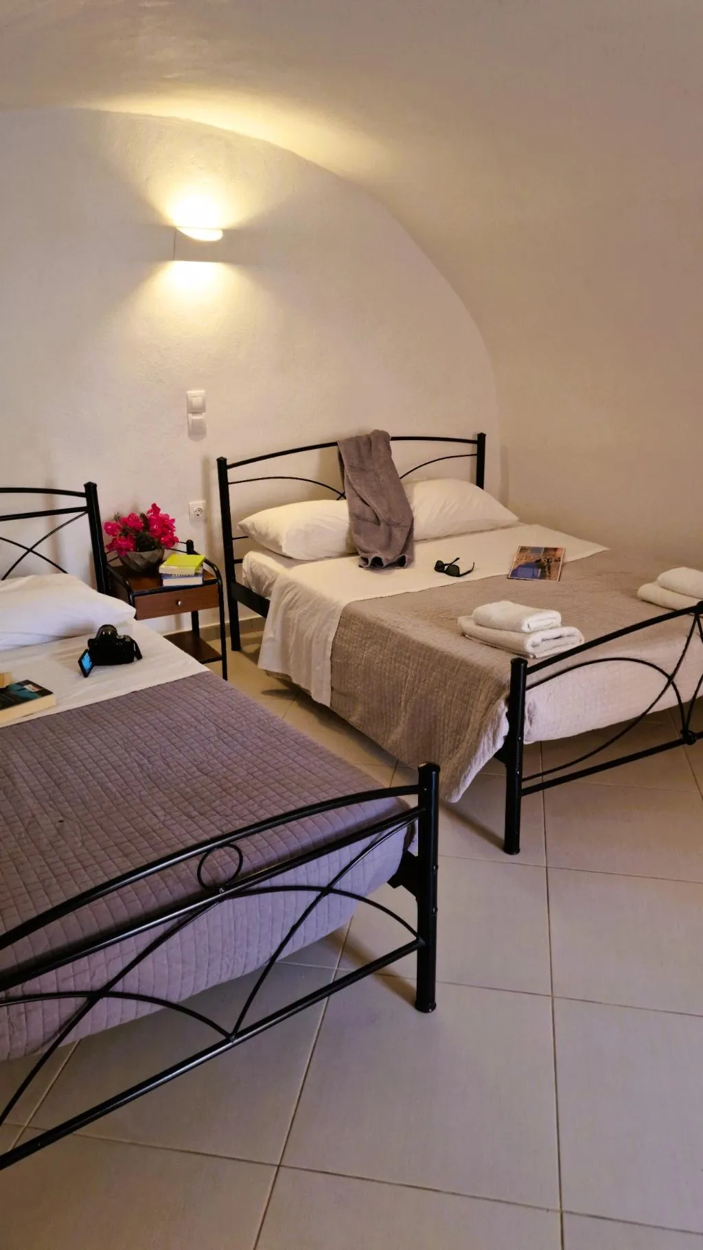 TRIPLE ECONOMY Room, Kykladonisia Traditional Settlement, Santorini