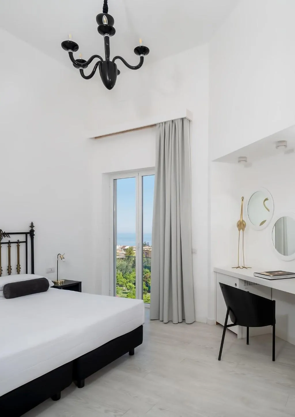TWIN SEA VIEW Room, Conca Park, Naples