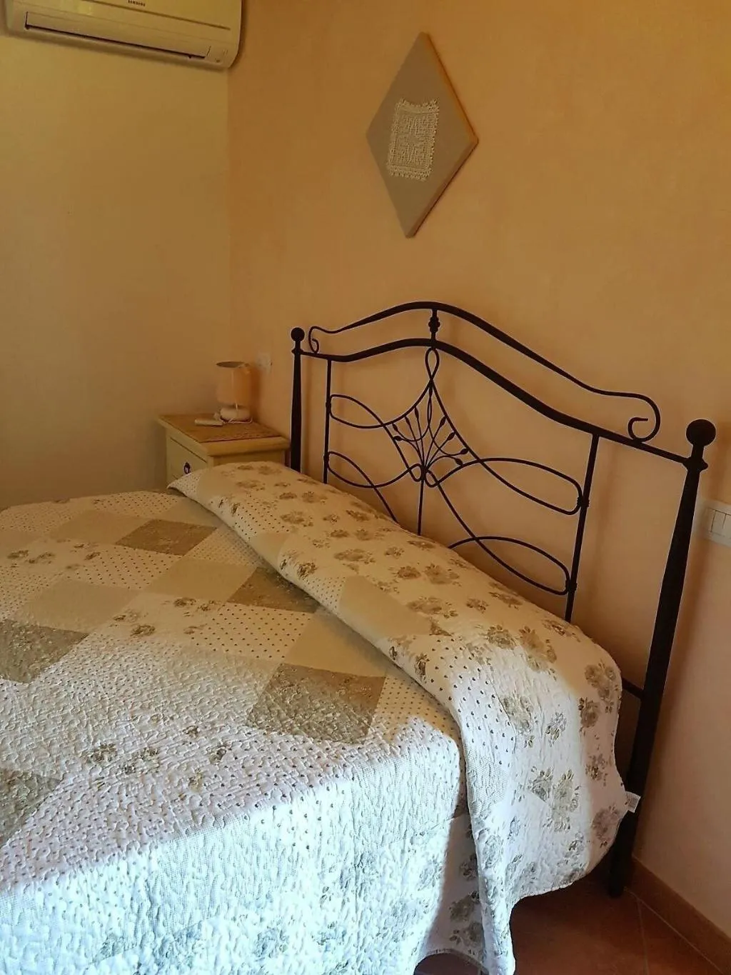Room, B&B Su Donnigheddu, Olbia