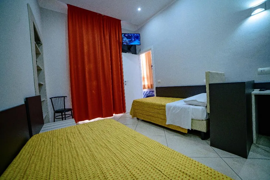 TWIN BASIC Room, Hotel Demó, Milan
