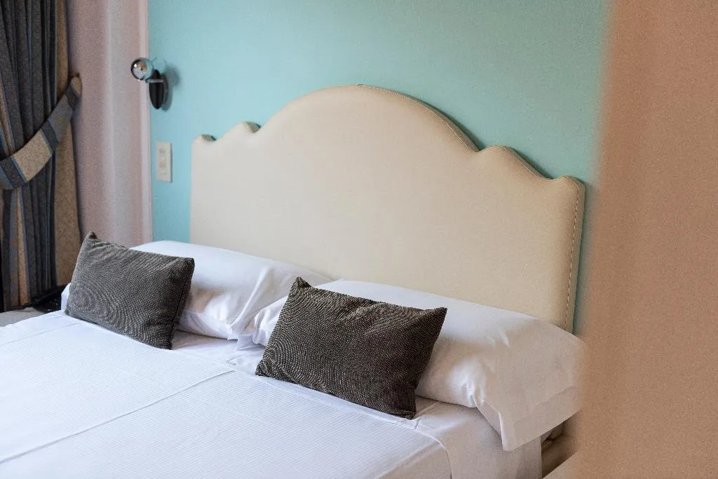 DOUBLE SINGLE USE ECONOMY Room, Maga Circe, Rome