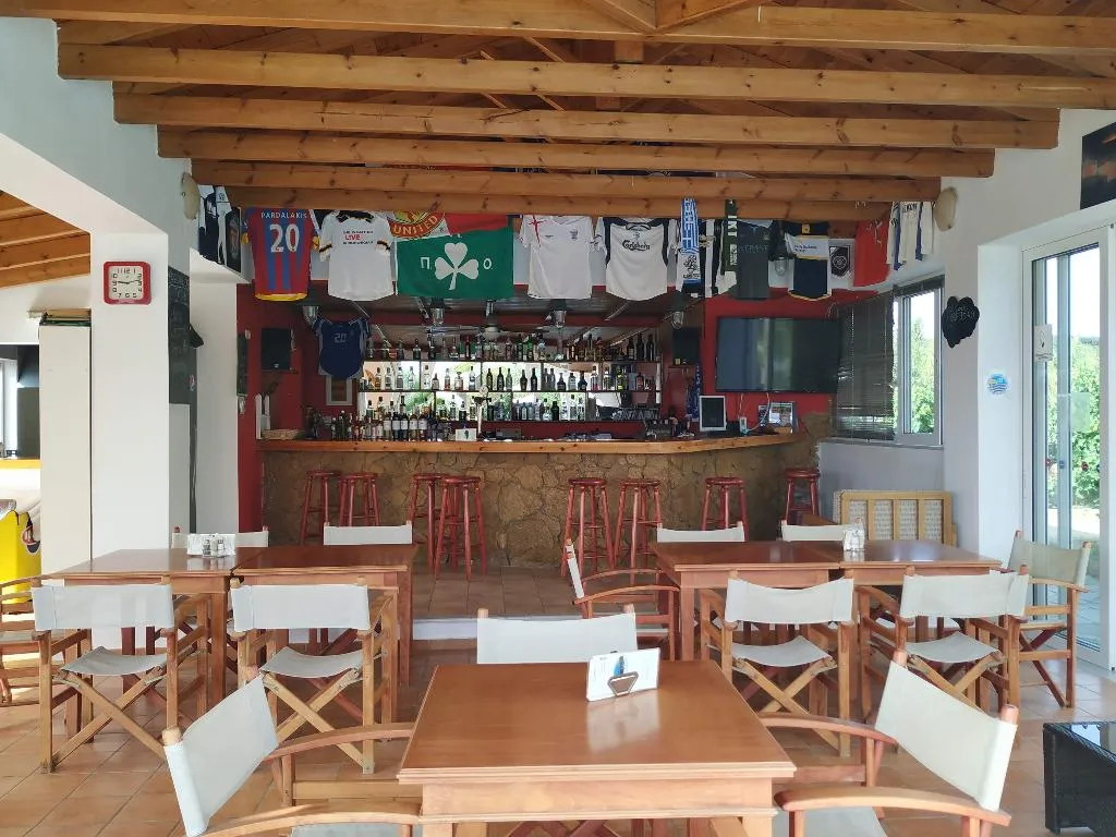 Bar, Pardalakis Studios, Crete