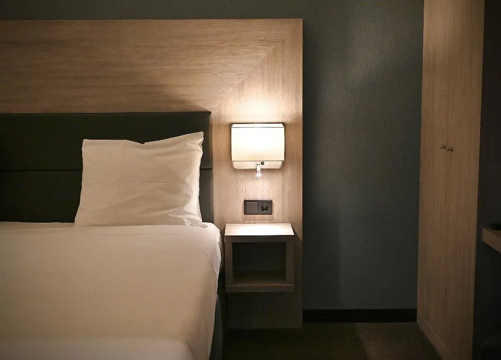 APARTMENT ONE BEDROOM Room, Aparthotel Adagio Amsterdam City South, Amsterdam