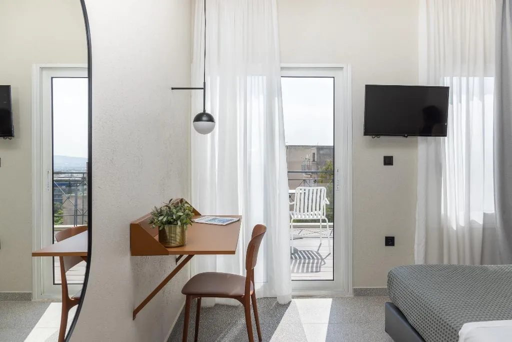 DOUBLE WITH BALCONY WITH VIEWS Room, Evripides, Athens