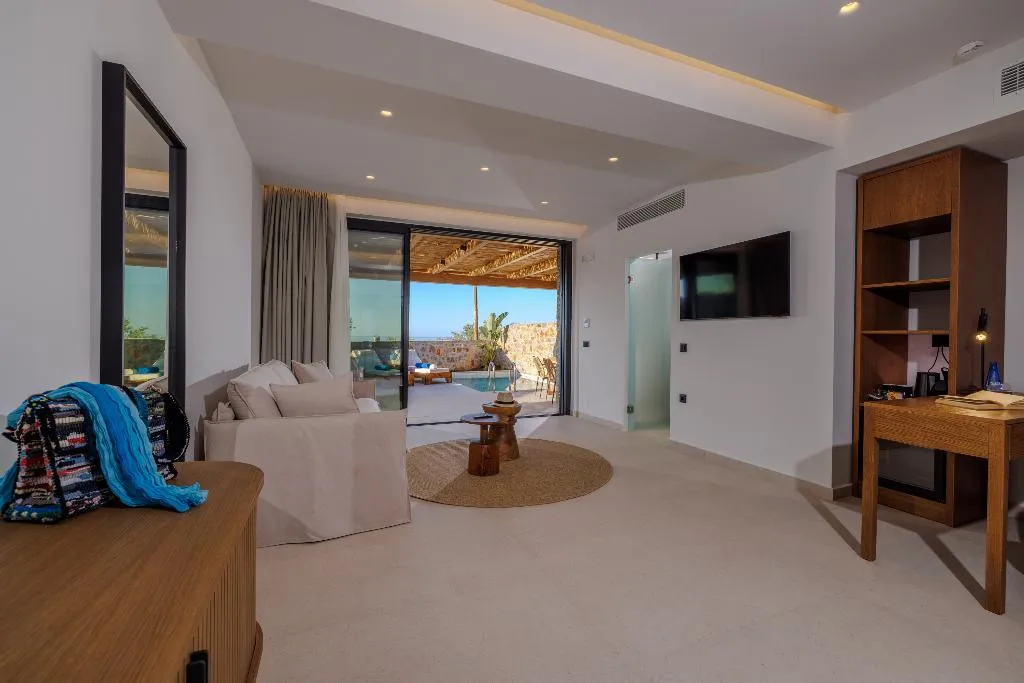 SUITE DELUXE GARDEN VIEW Room, Deos Luxury Suites, Crete