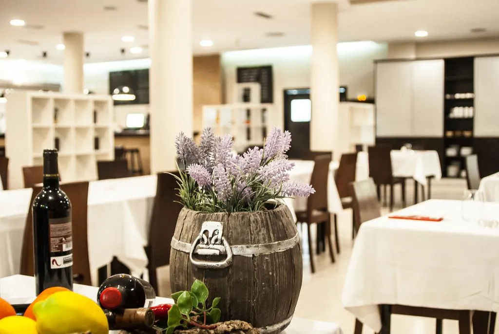 Restaurant, Ona Ogisaka Garden, Costa Blanca