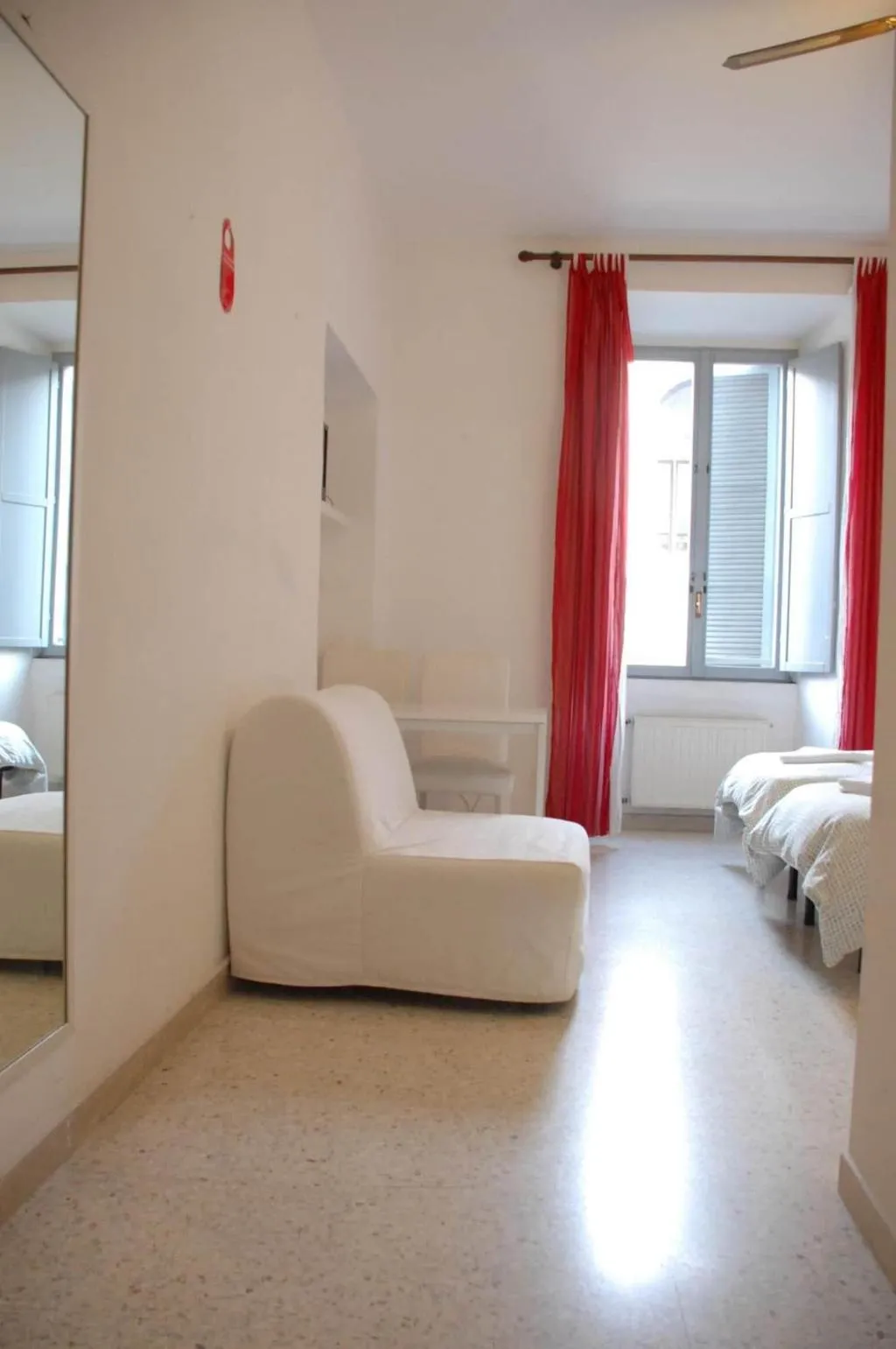 Room, Moshi Moshi B B, Naples