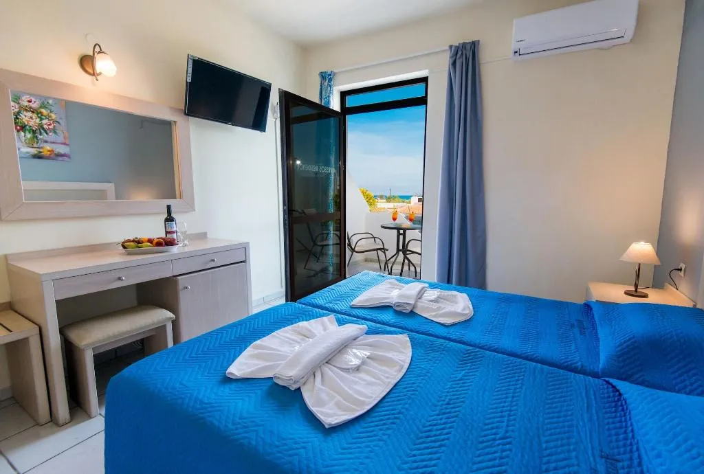 Room, Bomo Amnissos Residence, Crete