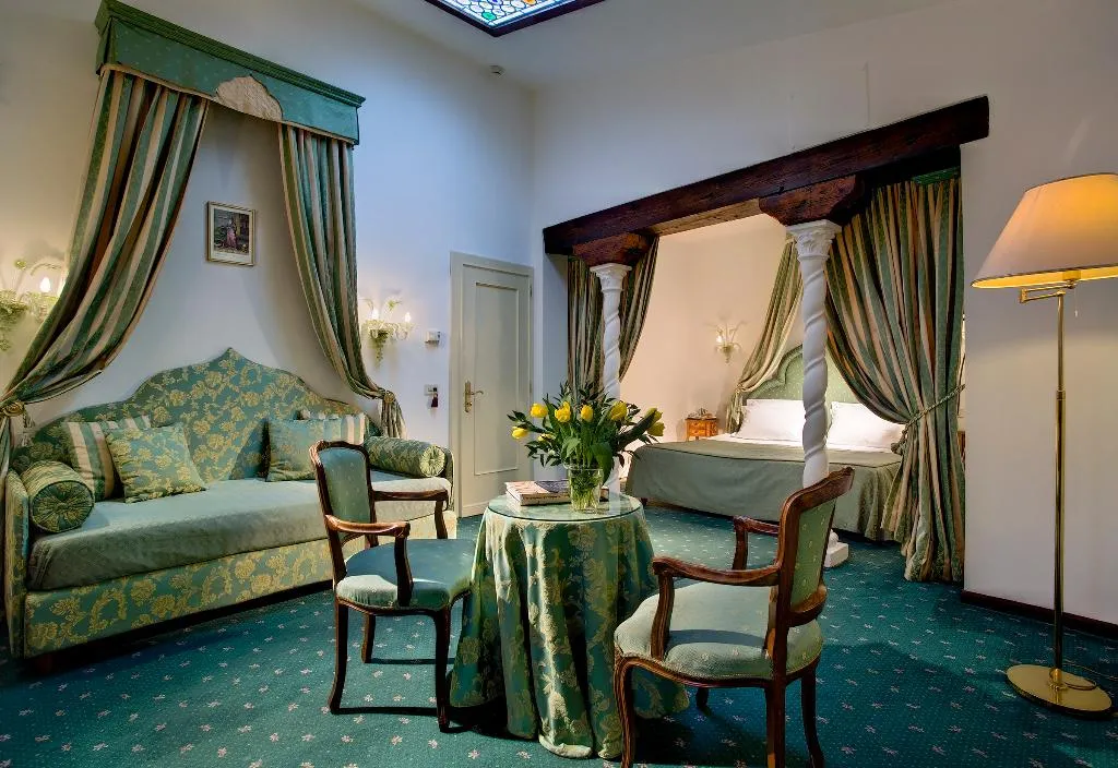 JUNIOR SUITE DUPLEX Room, Giorgione Hotel, Venice