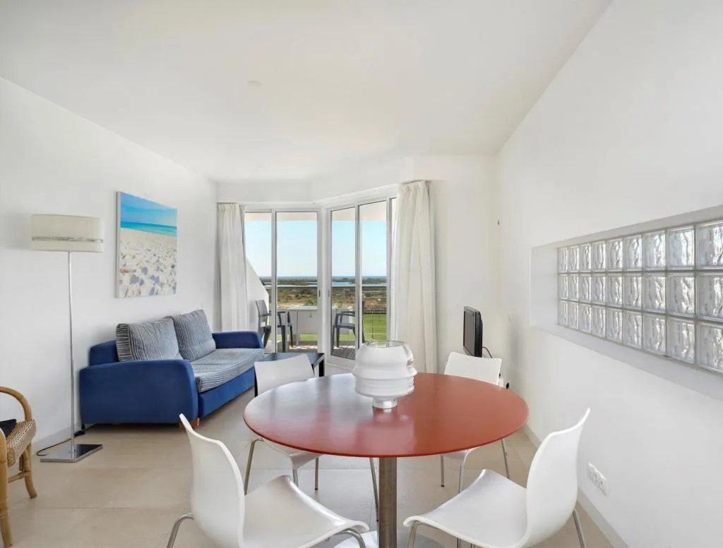 Room, Golden Club Cabanas, Algarve