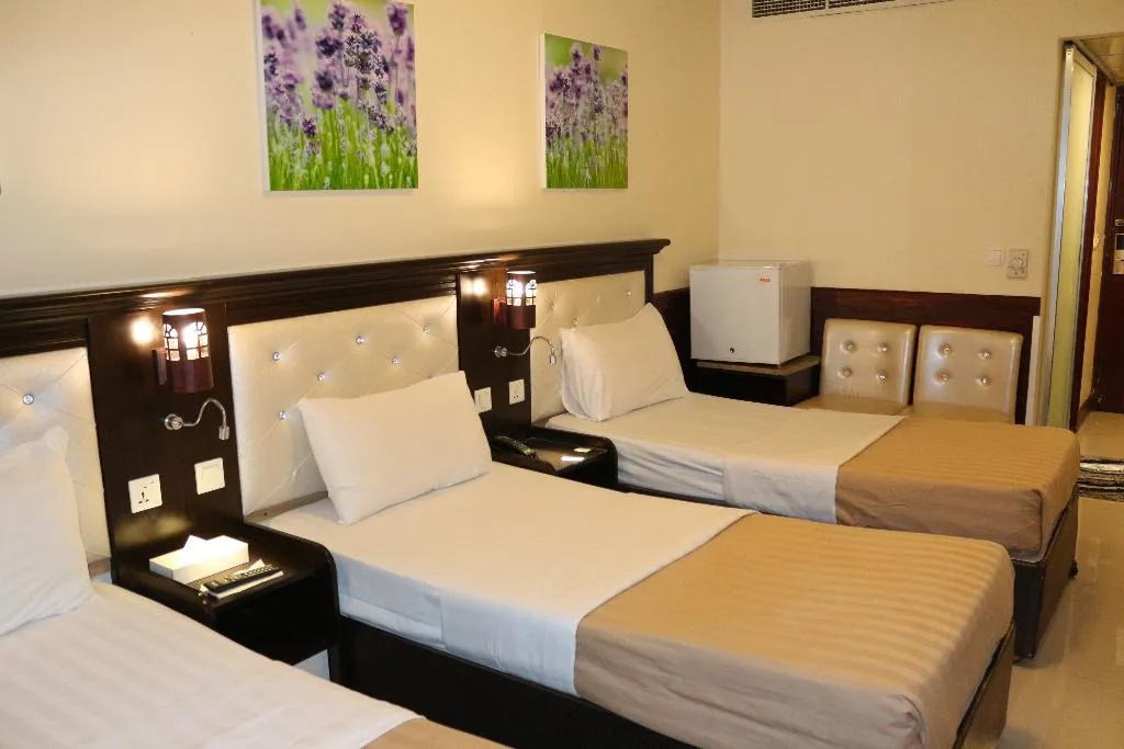 TRIPLE STANDARD Room, Mariana Hotel, Dubai