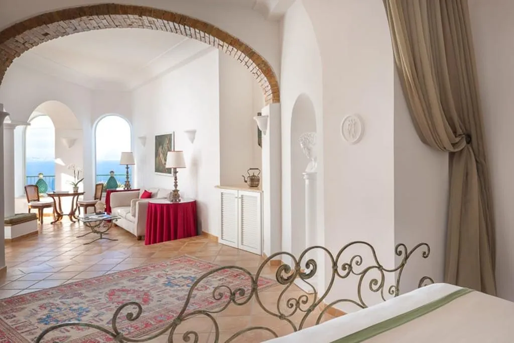 SUITE STANDARD Room, Caesar Augustus, Naples