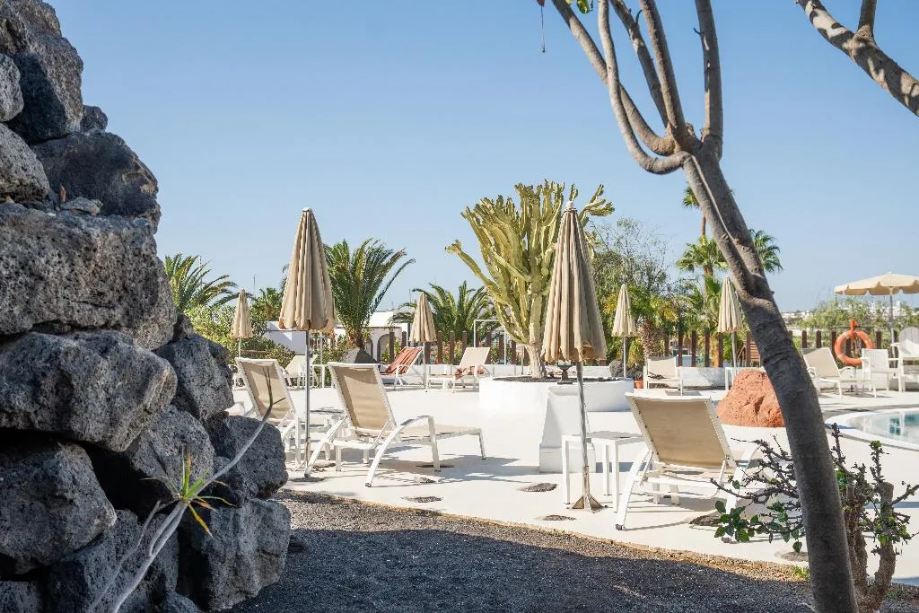 Double or Twin GARDEN VIEW Room, Hotel LIVVO Volcan Lanzarote, Lanzarote