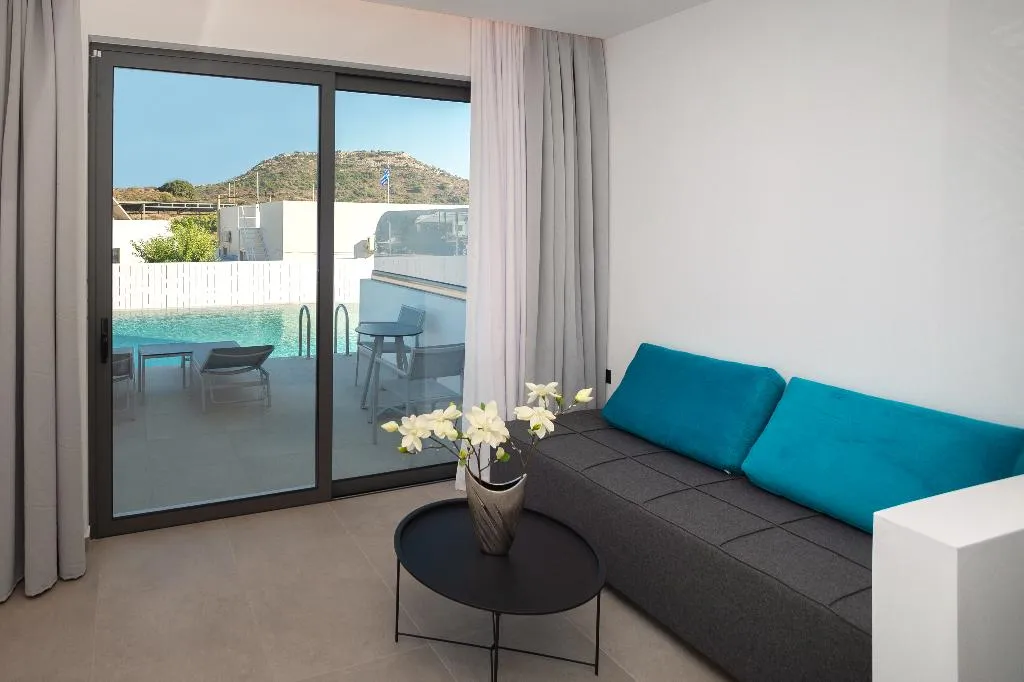 SUITE SUPERIOR WITH PRIVATE POOL Room, Zoes, Rhodes
