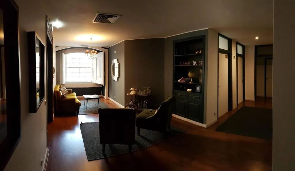 Room, Largo da Sé, Lisbon