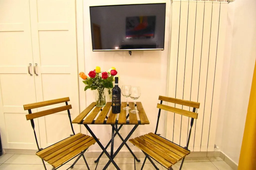 Room, Ninarella Bed&Breakfast, Naples