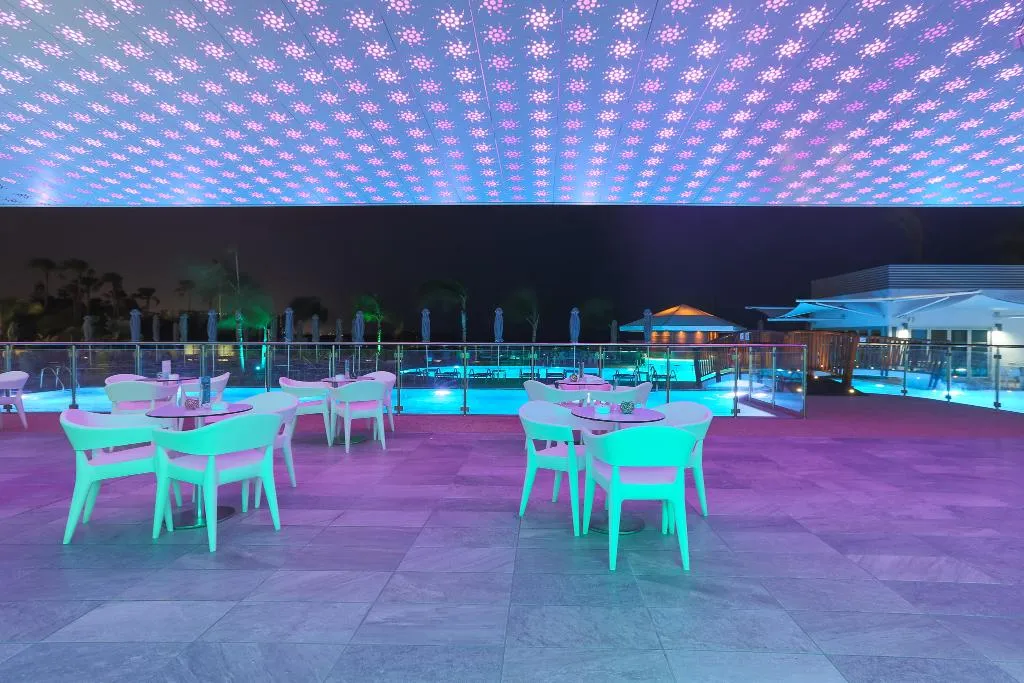 Bar, Vassos Nissi Plage Hotel & Spa, Cyprus