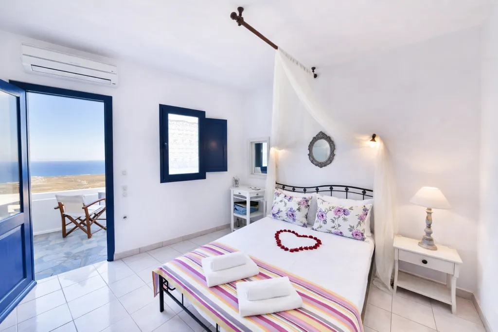 Double or Twin SEA VIEW Room, Hotiday Santorini Sea View, Santorini