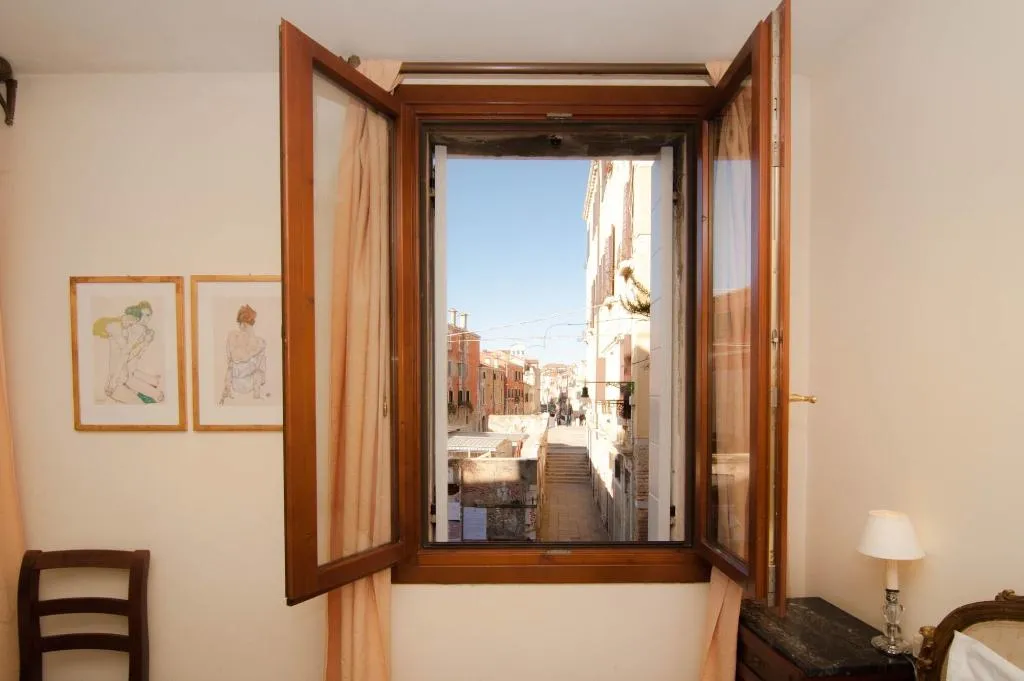 Room, 3749 Ponte Chiodo Guest House, Venice