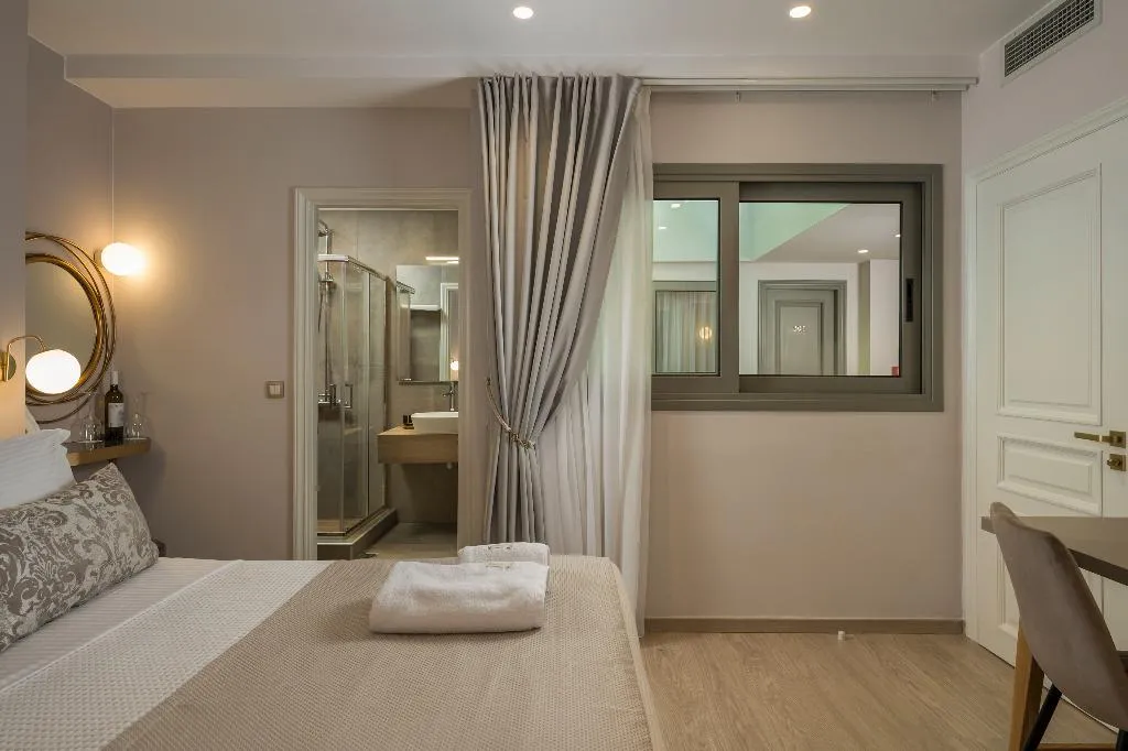 SUITE TWO BEDROOMS Room, Plaza 1866 Superior City Rooms, Crete
