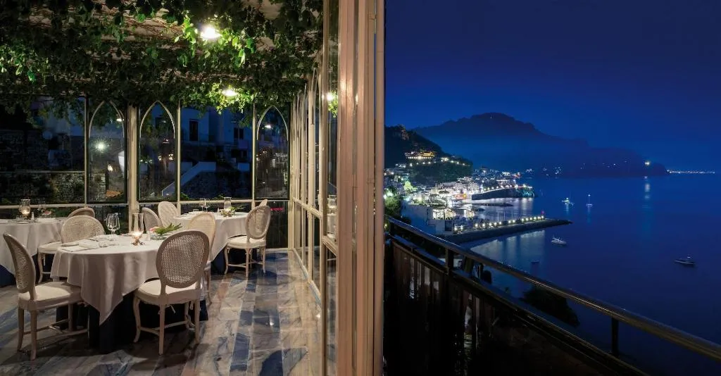 Restaurant, Hotel Santa Caterina, Naples