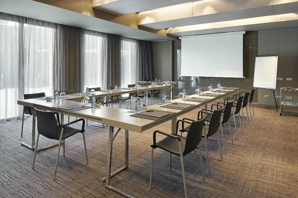 Conferences, AC Barcelona Sants, Barcelona