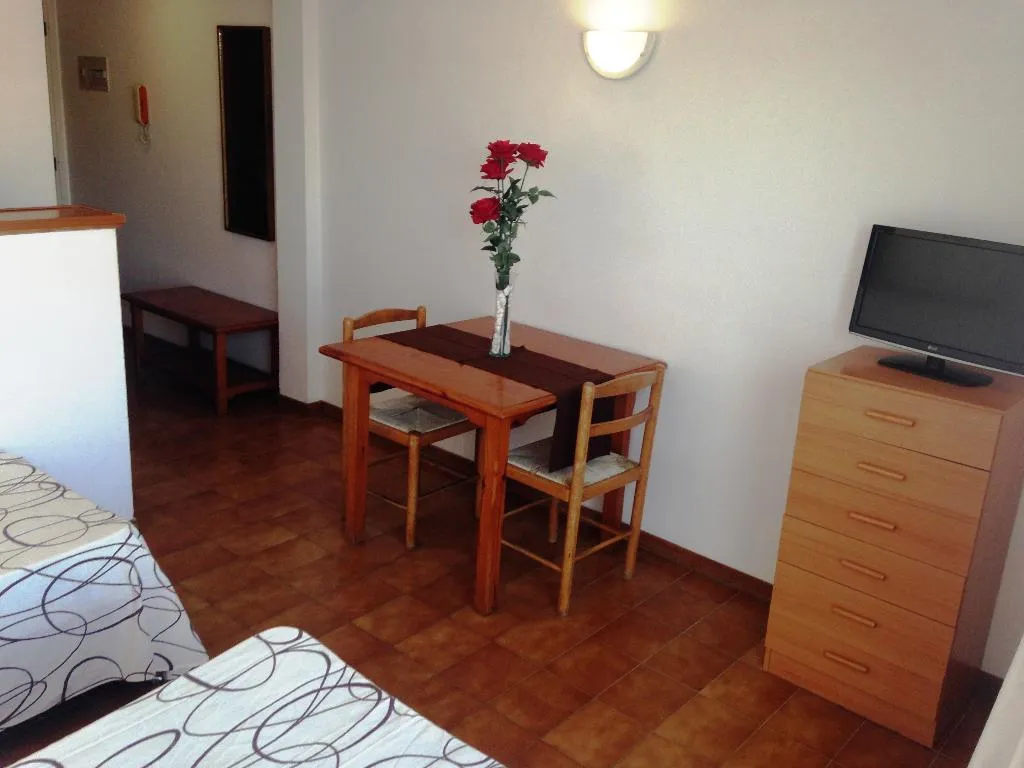 STUDIO CAPACITY 2 Room, Apartaments AR Costa Brava, Costa Brava