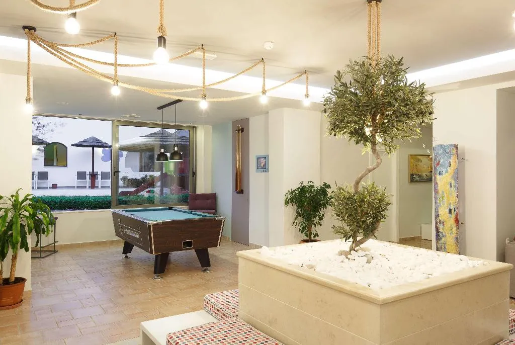 Lobby, Alianthos Estate Resort, Crete