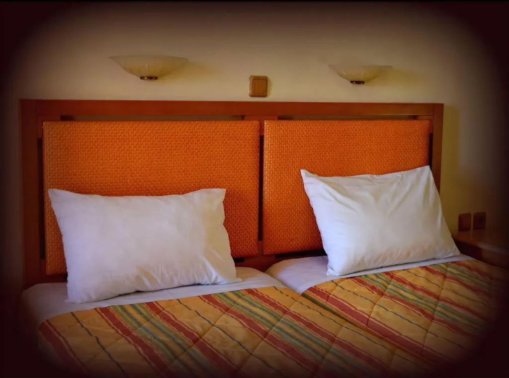 Room, Arocaria Apartments, Crete