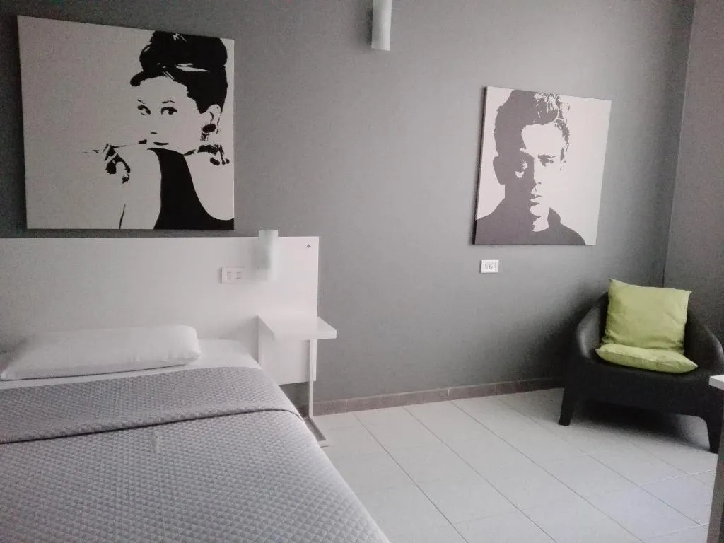 SINGLE STANDARD Room, Bert Hotel, Milan