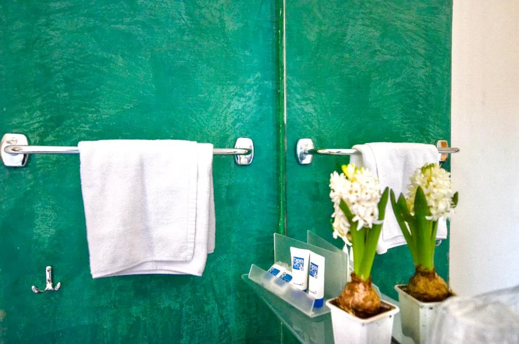 Double or Twin WITH SHARED BATHROOM Room, Locanda Silva, Venice