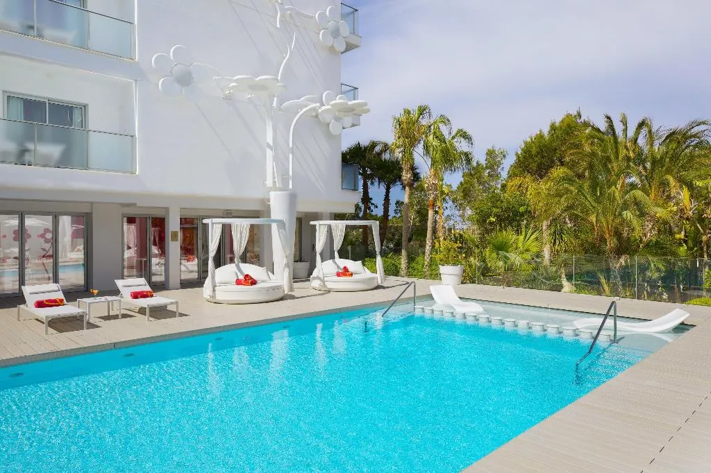 Pool, Five Flowers Hotel Formentera Melia Collection, Ibiza