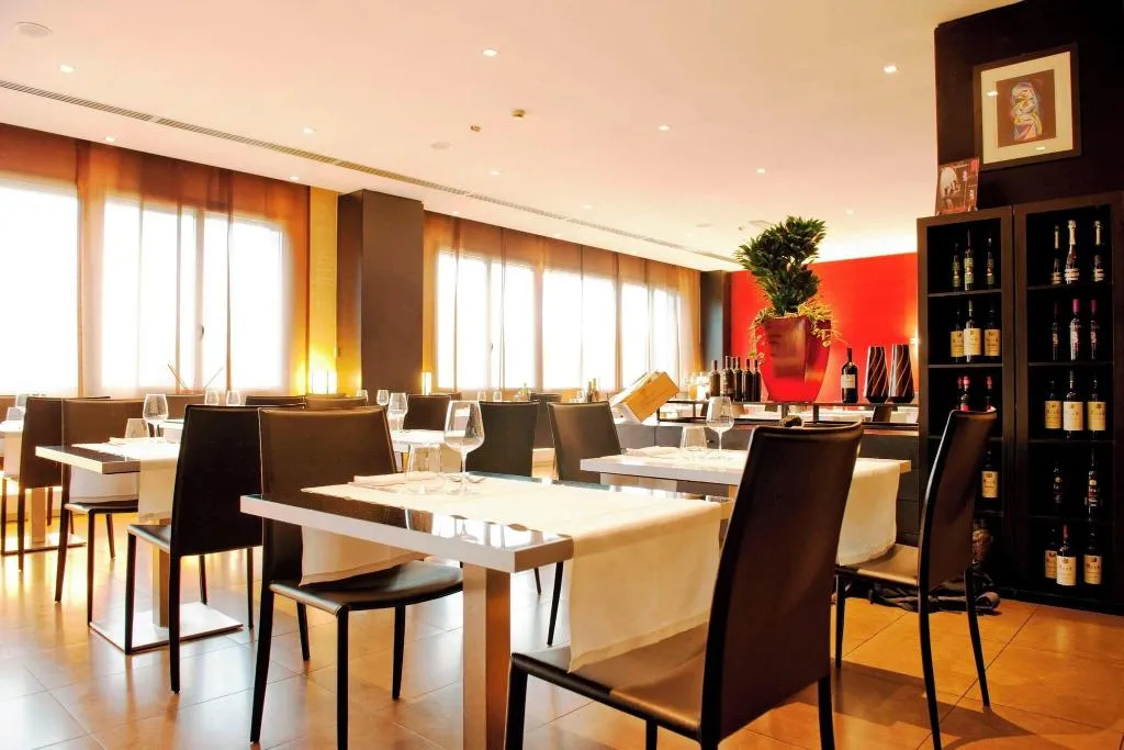 Restaurant, AC Padova, Venice