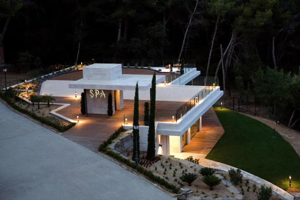 Sports and Entertainment, Santa Marta, Costa Brava