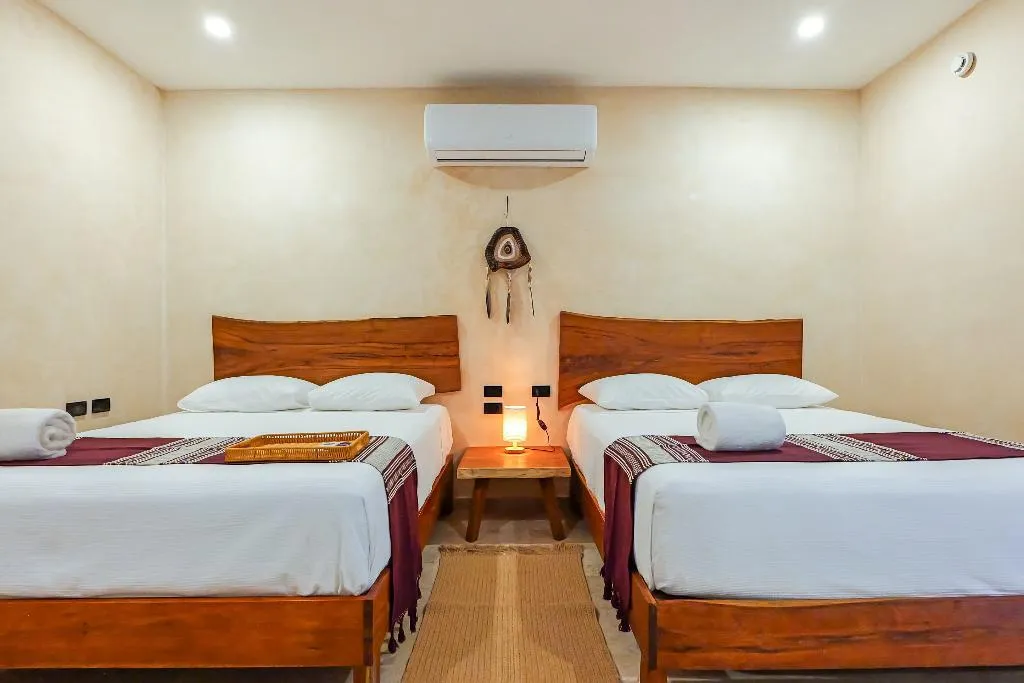 TRIPLE SUPERIOR Room, Calea Tulum, Cancun Area