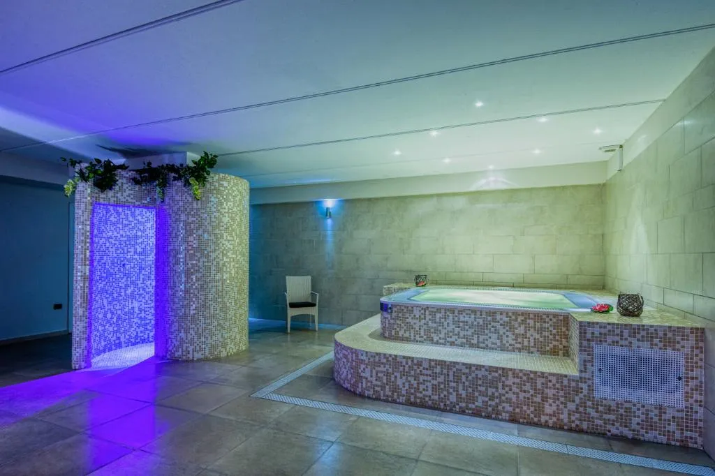 Sports and Entertainment, Le Torri Hotel, Cagliari