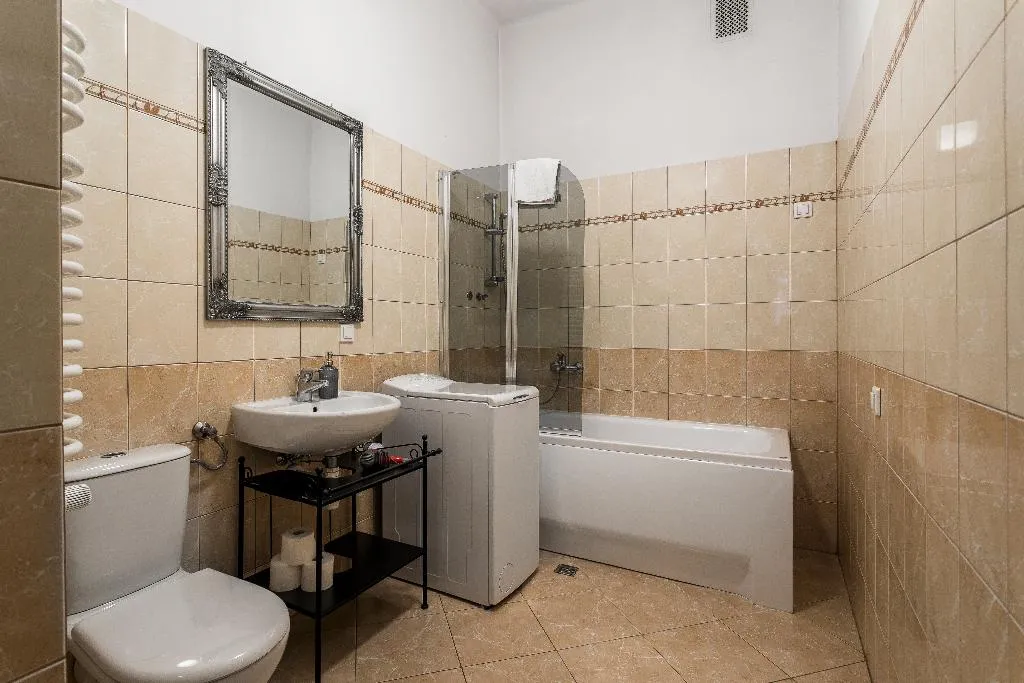 APARTMENT TWO BEDROOMS Room, The Spiski Palace Apartments, Krakow