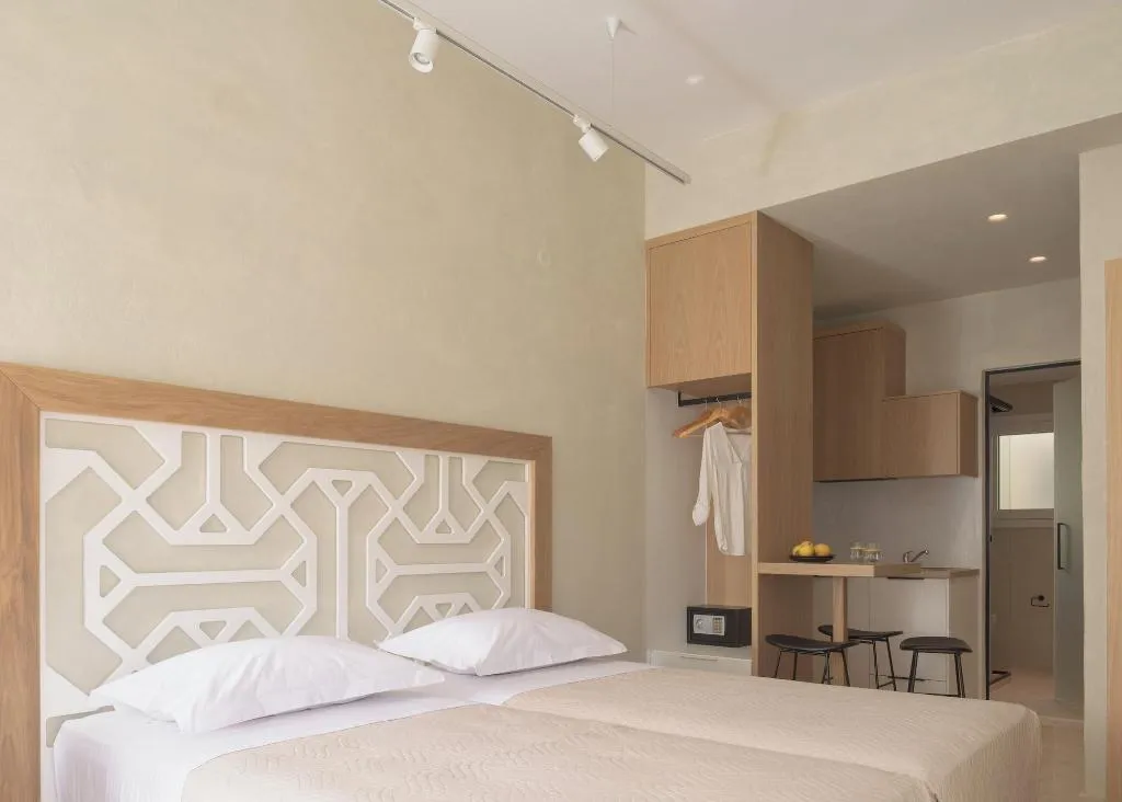 Room, Apollo Philoxenia, Crete