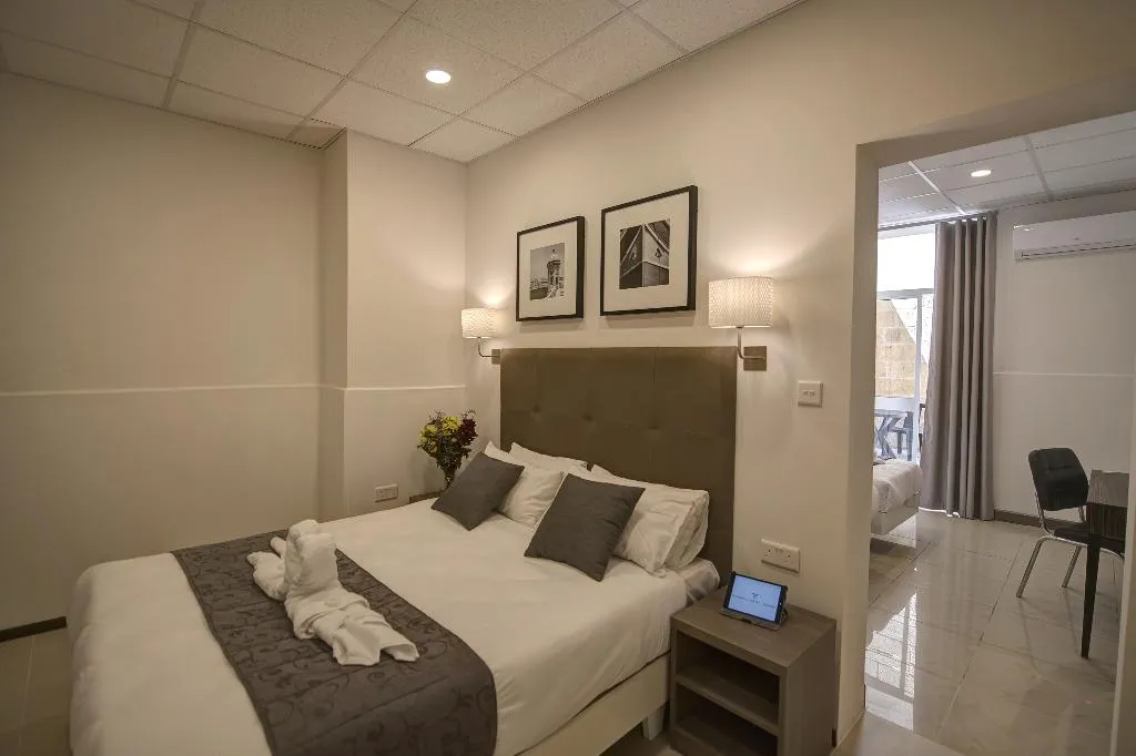 FAMILY ROOM WITH TERRACE Room, Europa Hotel Malta, Malta