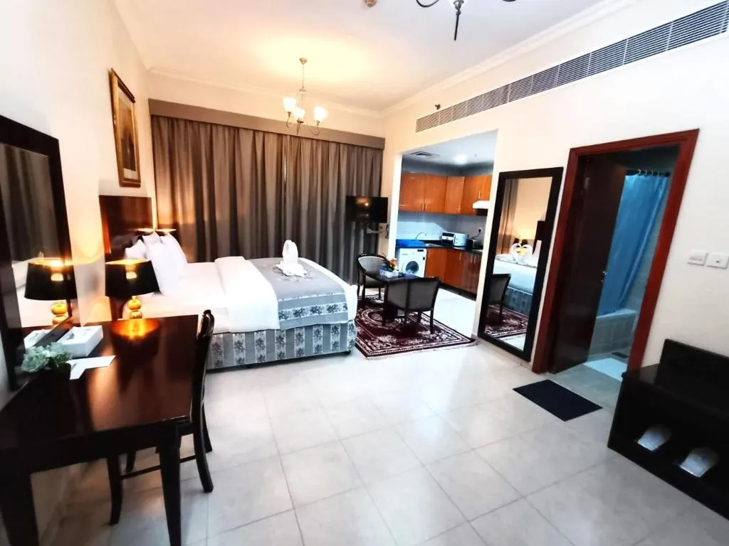 Room, Icon Hotel Apartments, Dubai