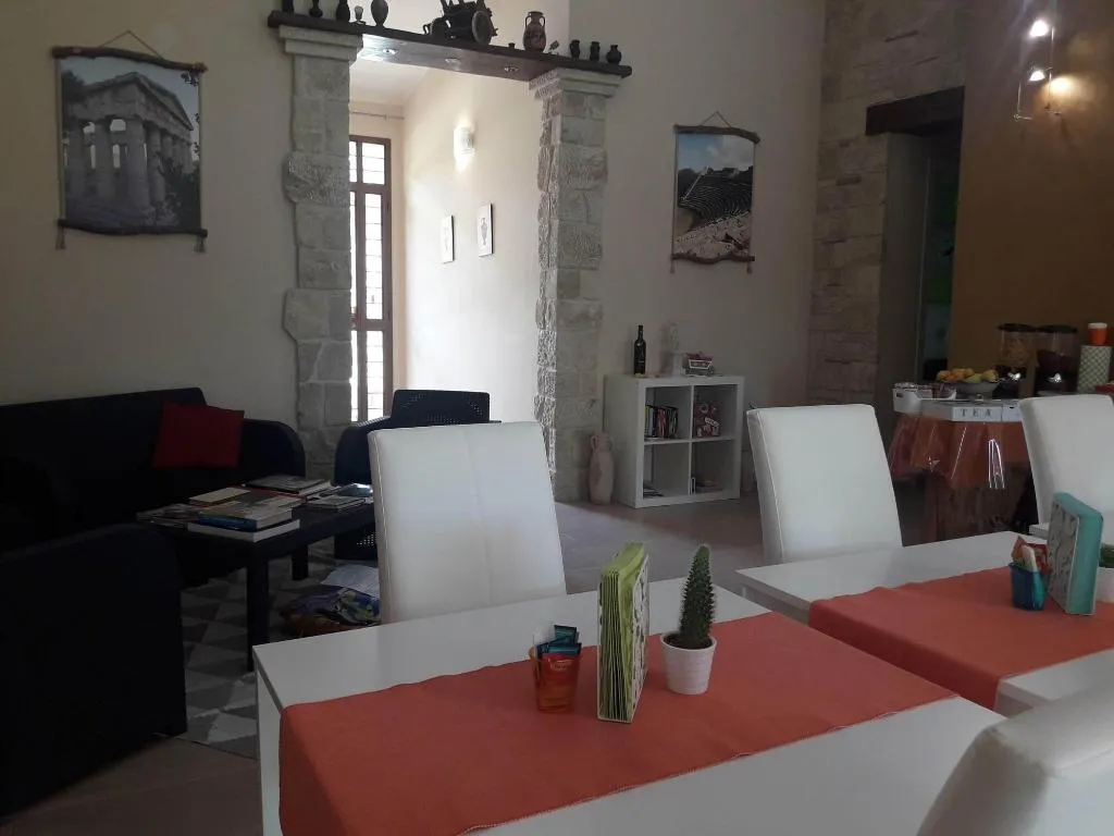 Room, La Suite Di Segesta, Palermo