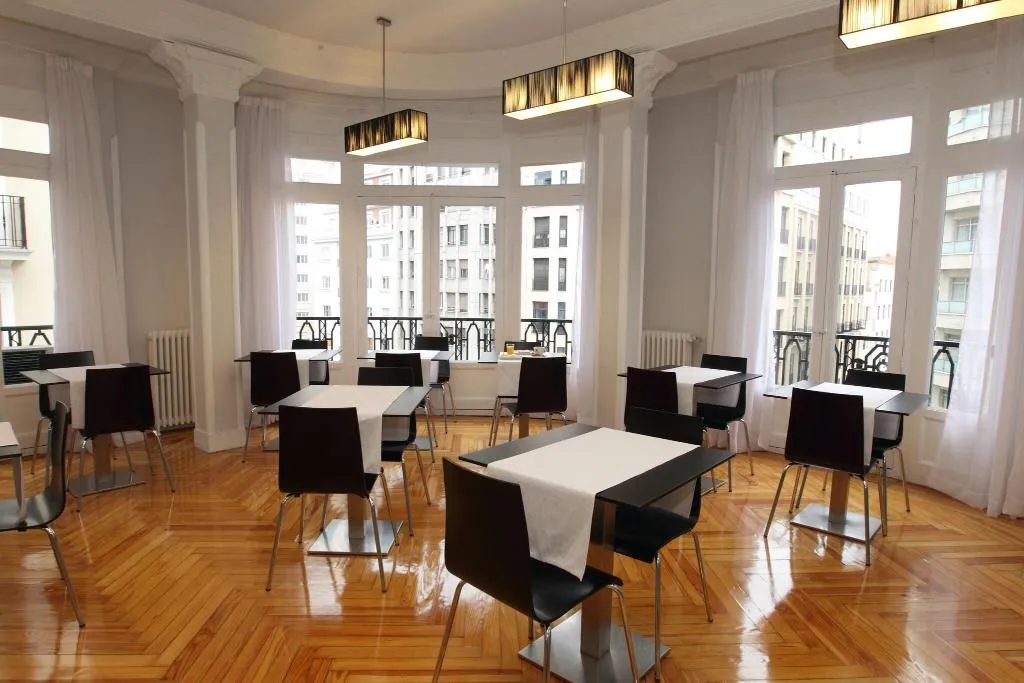 Restaurant, El Rincon De Gran Via, Madrid