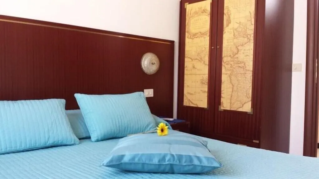 Room, B&B Galleria Frascati, Rome