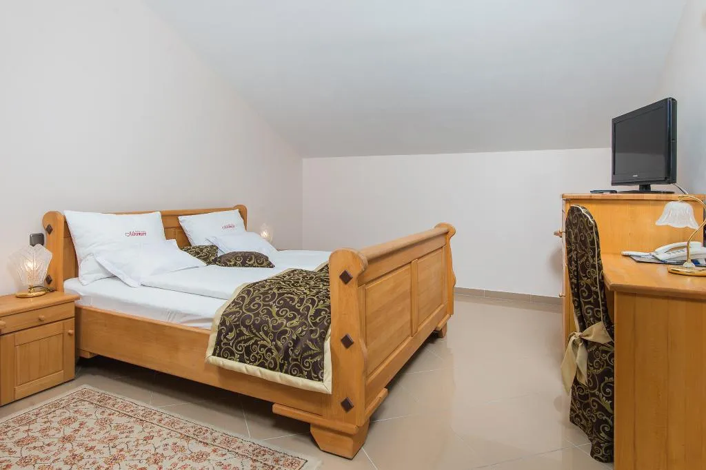 DOUBLE SINGLE USE SUPERIOR Room, Hotel Miramare, Split